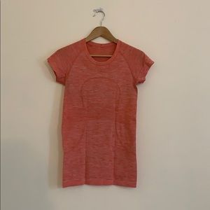 Lululemon Swiftly Tech T-shirt